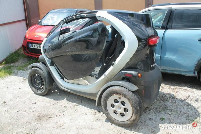 Używany Renault Twizy 2017 Czarny Hatchback
