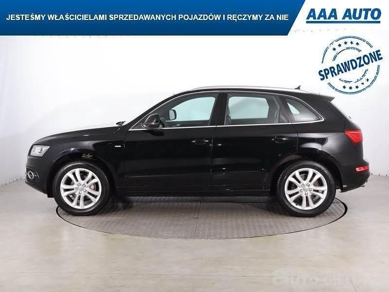 Używany Audi Q5 2013 Czarny SUV