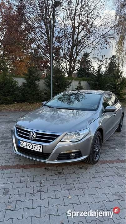 Złoty Używany 2008 VW CC Sedan/Limuzyna | 28 000 zł (Uczciwa cena) - Obraz 1/4