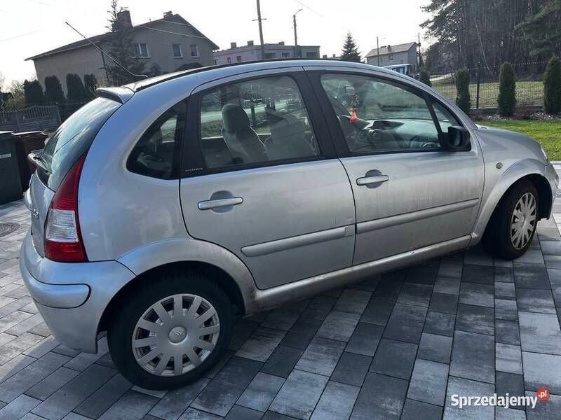 Używany Citroën C3 2004 Srebrny Hatchback
