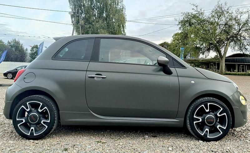 Używany Fiat 500 85 KM (62 kW) 2018 Zielony ciemny Hatchback