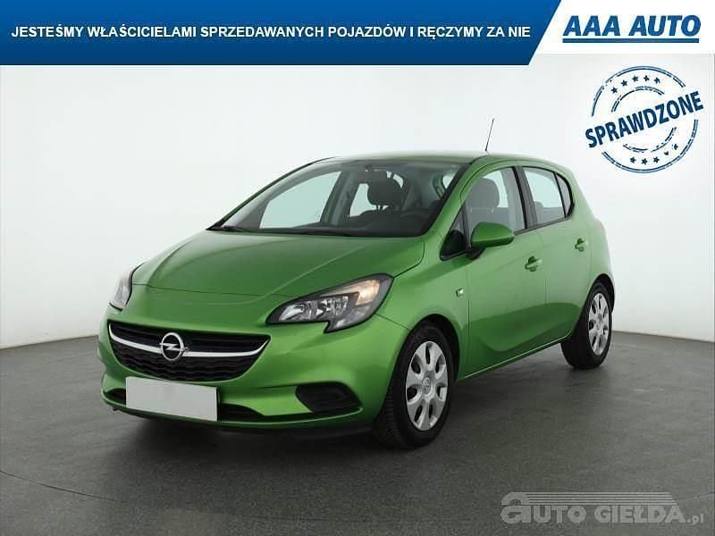 Używany Opel Corsa 2015 Zielony Hatchback