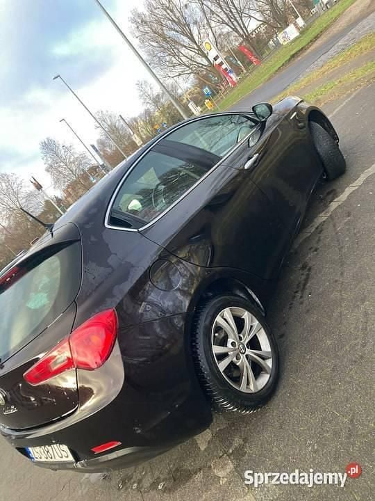 Używany Alfa Romeo Giulietta 2012 Czarny Hatchback