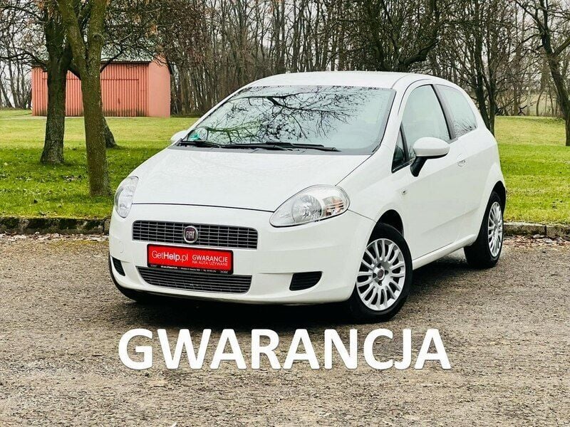 Biały Używany 2009 Fiat Grande Punto Hatchback | 11 500 zł (Uczciwa cena) - Obraz 1/4