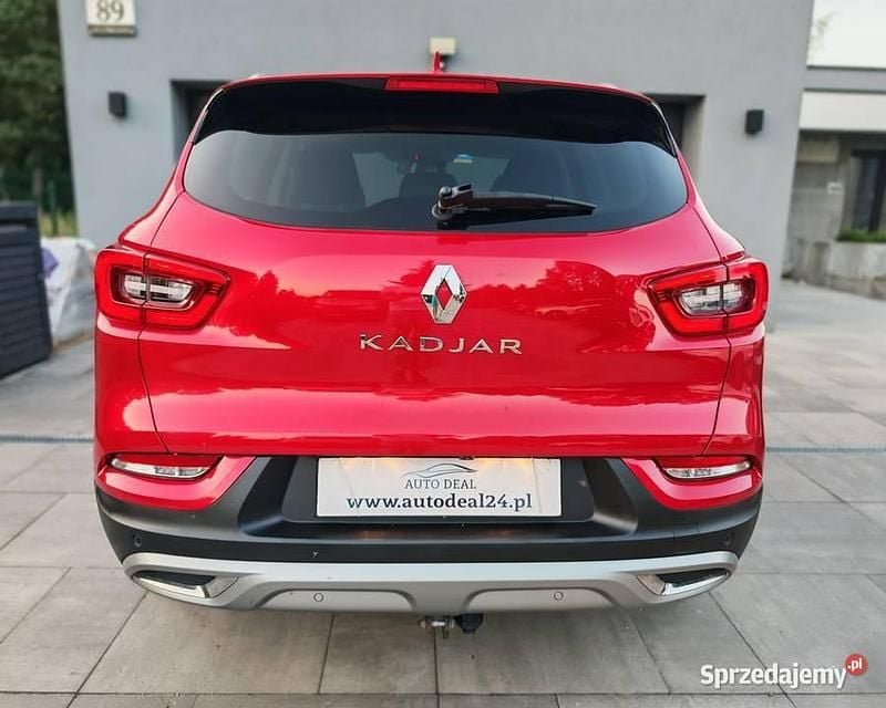 Używany Renault Kadjar 140 KM (102 kW) 2021 Wiśniowy SUV
