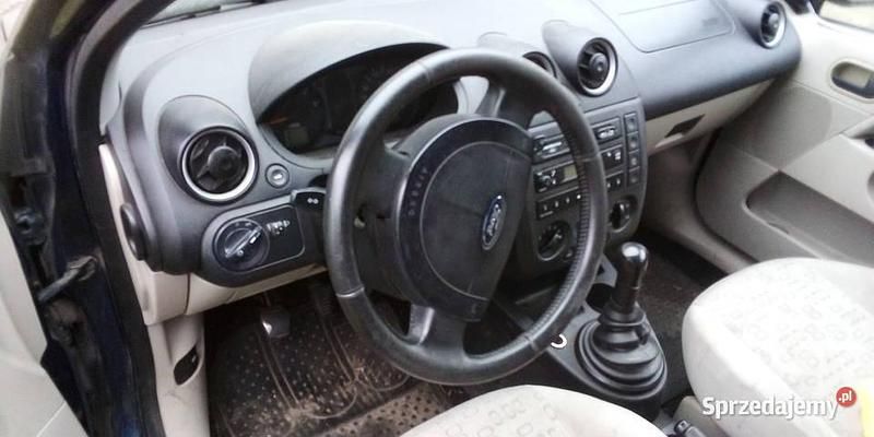 Używany Ford Fiesta 2003 Hatchback