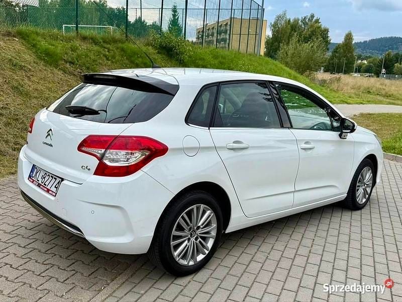 Biały Używany 2010 Citroën C4 Hatchback | 19 800 zł - Obraz 1/4