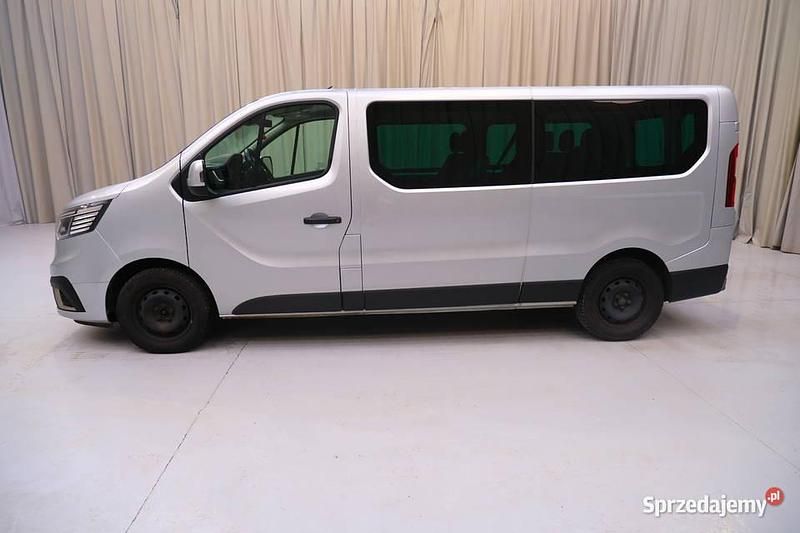 Używany 2022 Renault Trafic Van | 68 979 zł (Drogi) - Obraz 1/4
