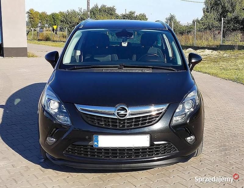 Czarny Używany 2012 Opel Zafira Kombi | 24 900 zł (Uczciwa cena) - Obraz 1/4