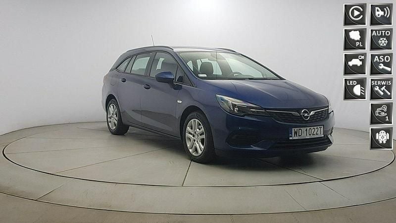 Niebieski Używany 2020 Opel Astra Edition Kombi | 39 850 zł (Dobra cena) - Obraz 1/4