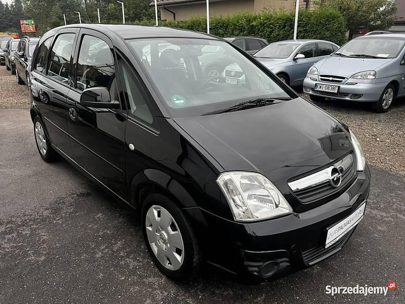 Czarny Używany 2006 Opel Meriva Minivan | 8500 zł (Uczciwa cena) - Obraz 1/4