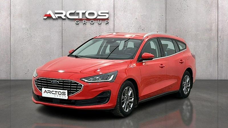 Używany Ford Focus Titanium 120 KM (88 kW) 2022 Czerwony Kombi