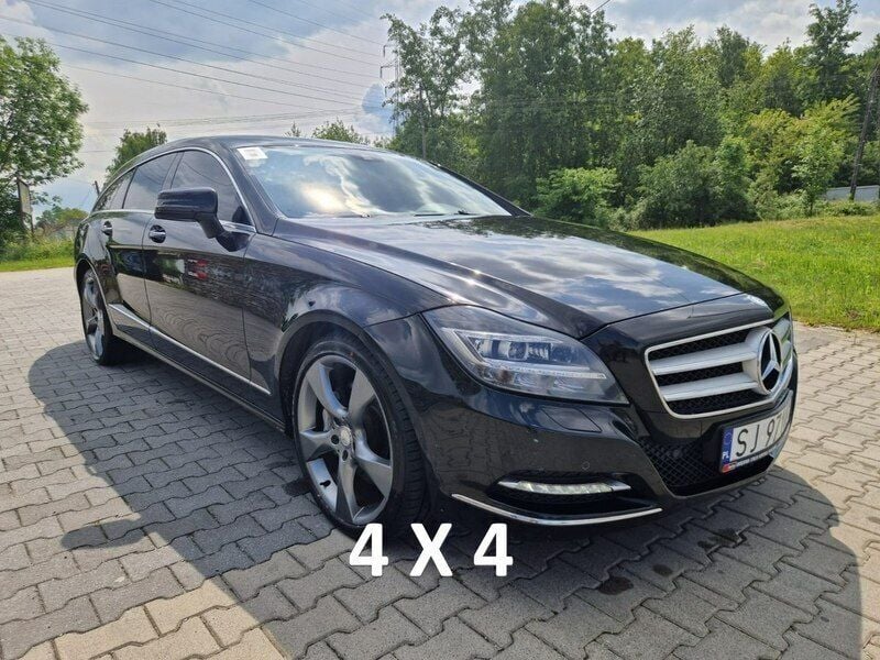 Czarny (metalik) Używany 2013 Mercedes CLS350 Sedan/Limuzyna | 62 500 zł - Obraz 1/4