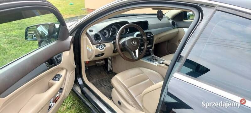 Używany Mercedes C250 2013 Coupe