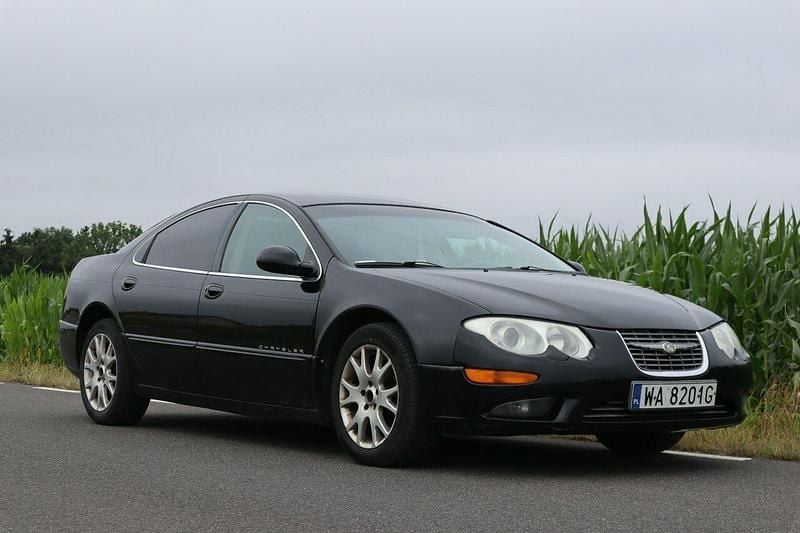 Czarny Używany 2001 Chrysler 300M Sedan/Limuzyna | 7000 zł - Obraz 1/4