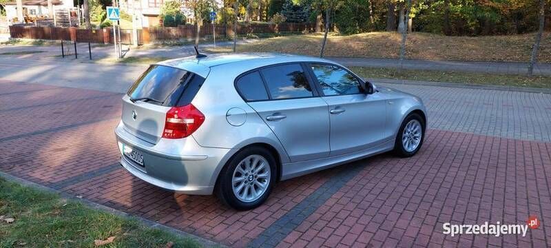 Srebrny Używany 2010 BMW 116 Hatchback | 20 500 zł (Dość drogi) - Obraz 1/4