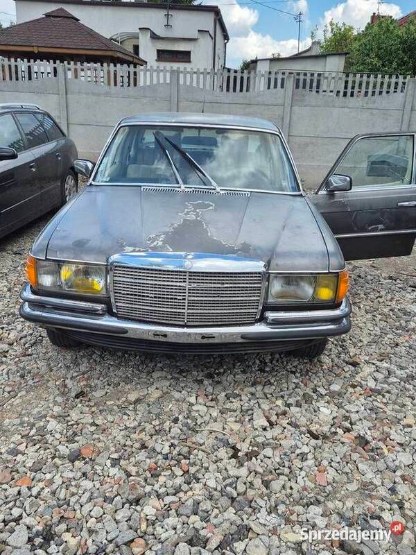 Grafitowy Używany 1973 Mercedes 280 Sedan/Limuzyna | 10 999 zł - Obraz 1/4