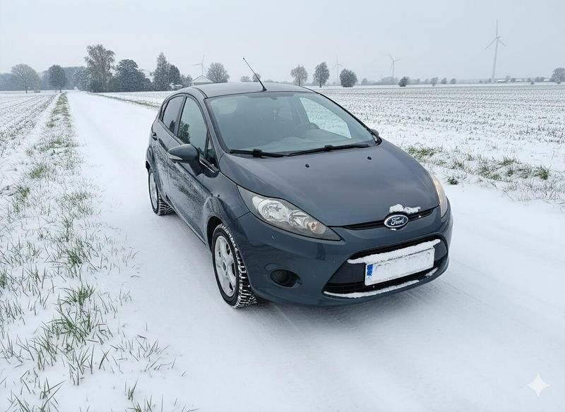 Używany Ford Fiesta 2011 Inny kolor Hatchback