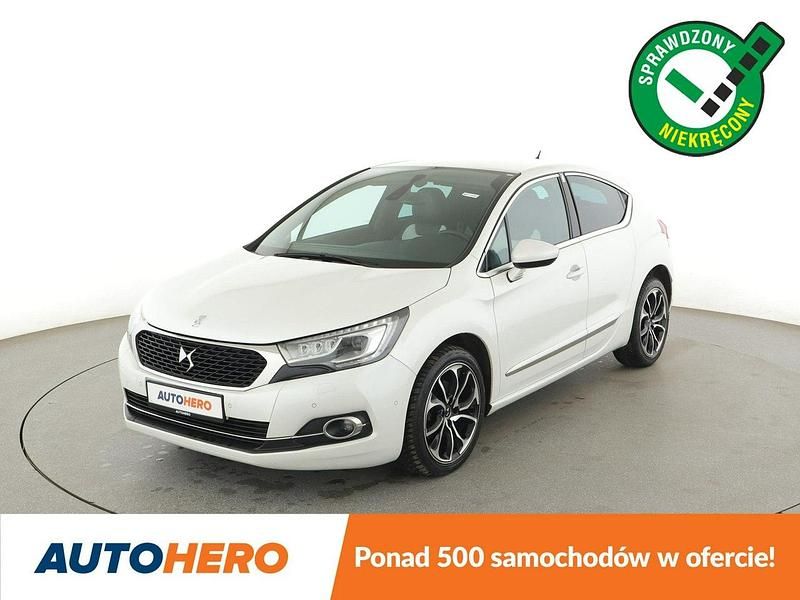 Biały Używany 2016 DS Automobiles DS4 Hatchback | 47 700 zł - Obraz 1/3