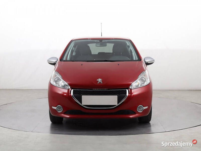 Czerwony Używany 2015 Peugeot 208 Hatchback | 28 999 zł (Dość drogi) - Obraz 1/4