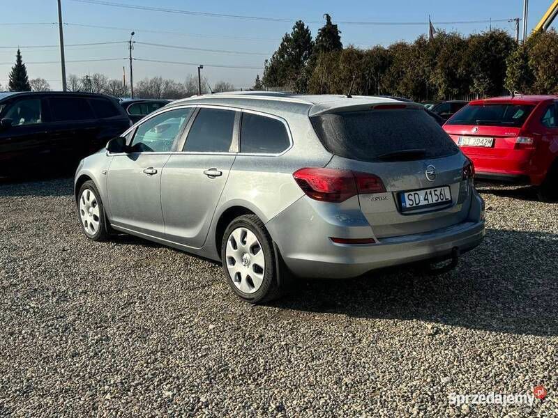 Używany Opel Astra 2012 Szary Kombi