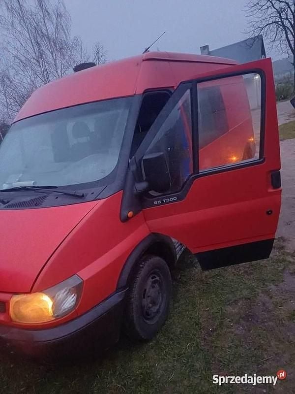 Używany Ford Transit 2005 Czerwony