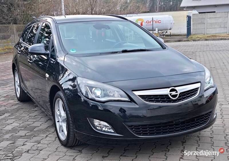 Używany 2012 Opel Astra OPC | 24 990 zł (Dobra cena) - Obraz 1/4
