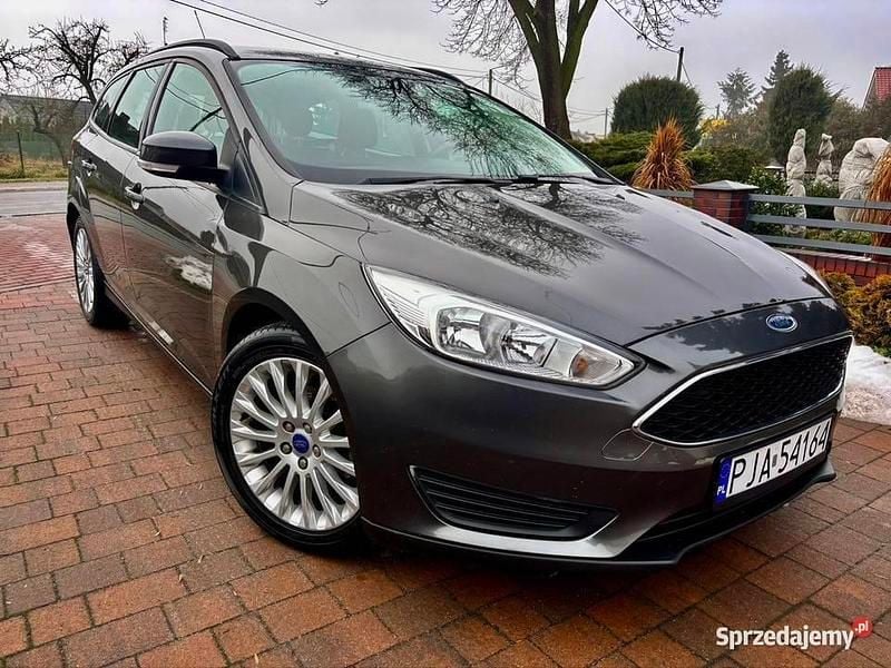 Szary Używany 2015 Ford Focus Kombi | 24 950 zł (Dobra cena) - Obraz 1/4