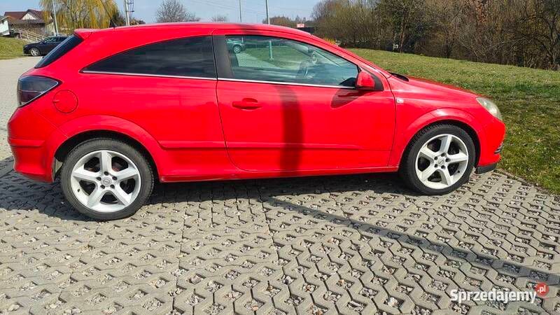 Używany 2005 Opel Astra GTC | 6500 zł (Uczciwa cena) - Obraz 1/4