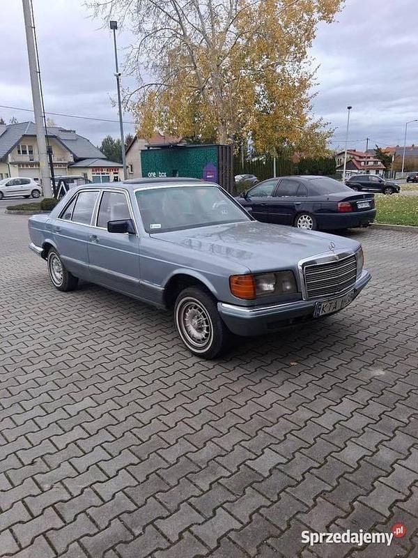 Niebieski Używany 1983 Mercedes 280 Sedan/Limuzyna | 16 500 zł - Obraz 1/4