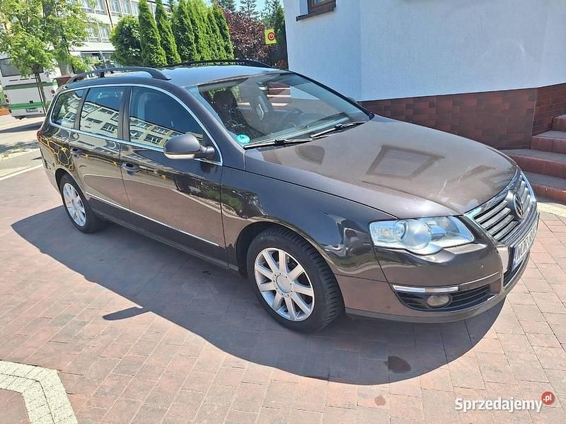 Używany 2010 VW Passat Comfortline Kombi | 19 900 zł (Dość drogi) - Obraz 1/4