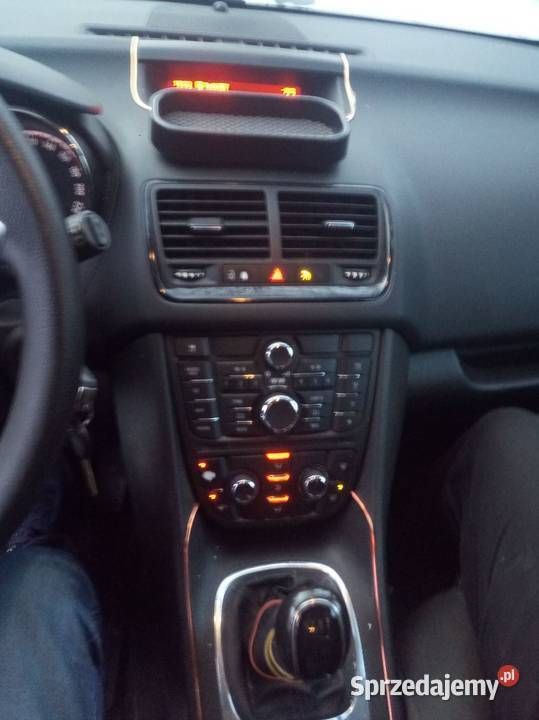 Używany Opel Meriva 2011 Srebrny Minivan