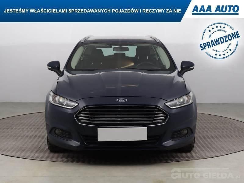 Używany Ford Mondeo 2016 Błękitny
