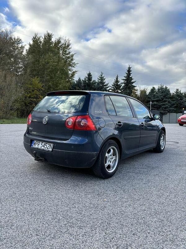 Używany VW Golf V 2007 Inny kolor Hatchback