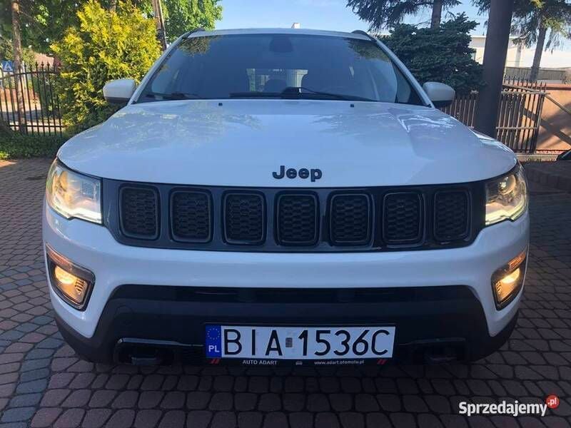 Biały Używany 2019 Jeep Compass Trailhawk SUV | 69 800 zł (Dobra cena) - Obraz 1/4
