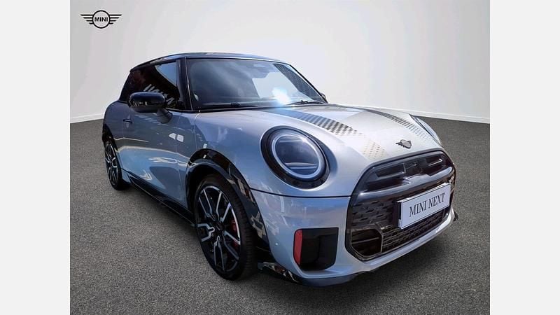Melting silver iii metalizowany Używany 2024 Mini John Cooper Works Hatchback | 150 900 zł (Uczciwa cena) - Obraz 1/4