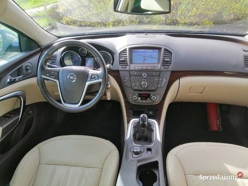 Używany Opel Insignia 2010 Czarny Sedan/Limuzyna