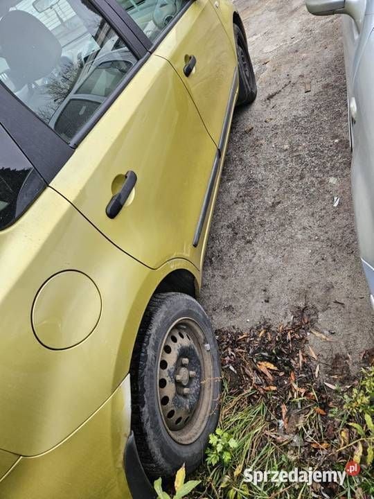 Używany Nissan Note 86 KM (63 kW) 2006 Minivan