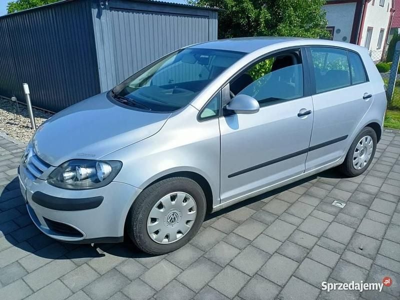 Używany VW Golf Plus Cross 2005 Srebrny Minivan