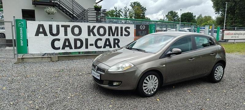 Brązowy Używany 2009 Fiat Bravo Hatchback | 15 900 zł (Uczciwa cena) - Obraz 1/4