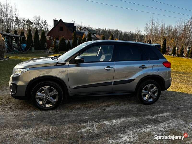 Używany Suzuki Vitara 2017 Szary SUV