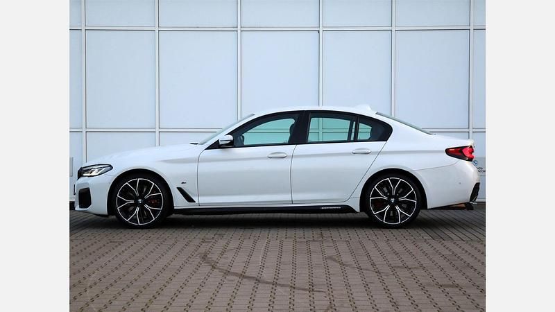 Używany BMW 540 Shadowline 340 KM (250 kW) 2021 Biel alpejska Sedan/Limuzyna
