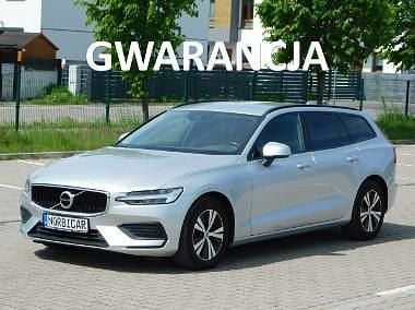 Srebrny Używany 2020 Volvo V60 Kombi | 67 770 zł (Uczciwa cena) - Obraz 1/4