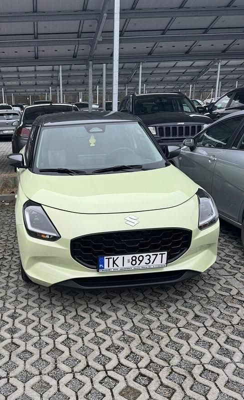 Używany Suzuki Swift 2024 Inny kolor Hatchback