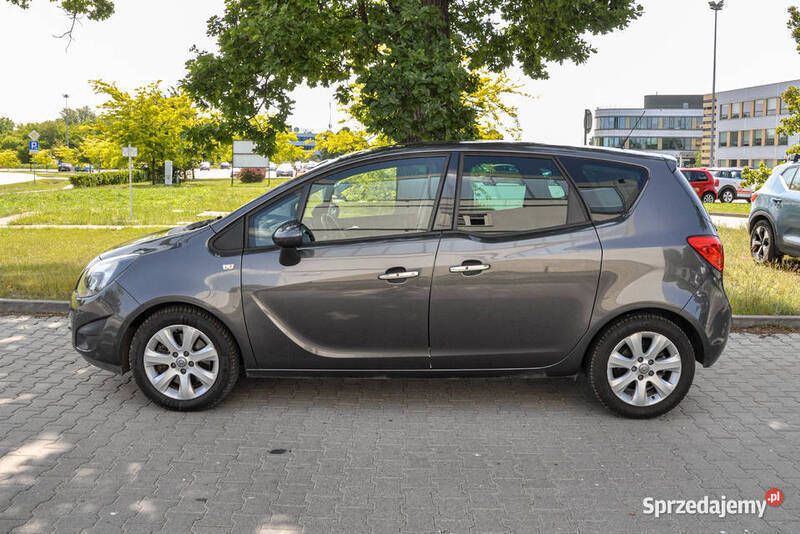 Używany 2010 Opel Meriva Minivan | 18 500 zł (Uczciwa cena) - Obraz 1/4
