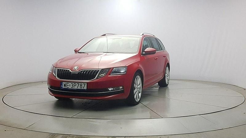 Używany Skoda Octavia 150 KM (110 kW) 2018 Czerwony Kombi