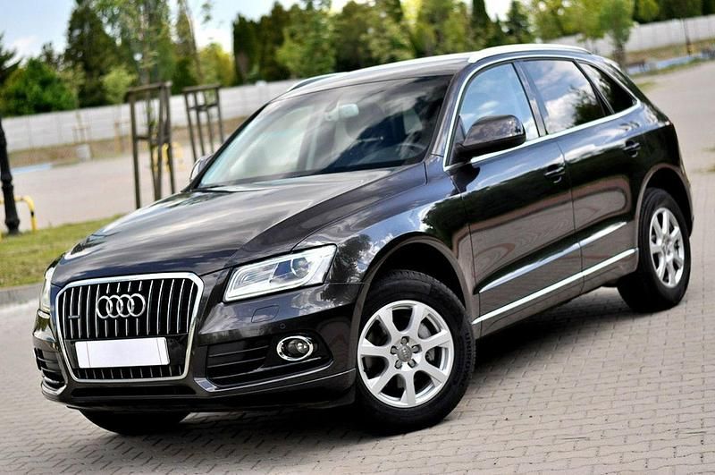 Inny (metalik, perła) Używany 2013 Audi Q5 SUV | 56 900 zł (Super Cena) - Obraz 1/4