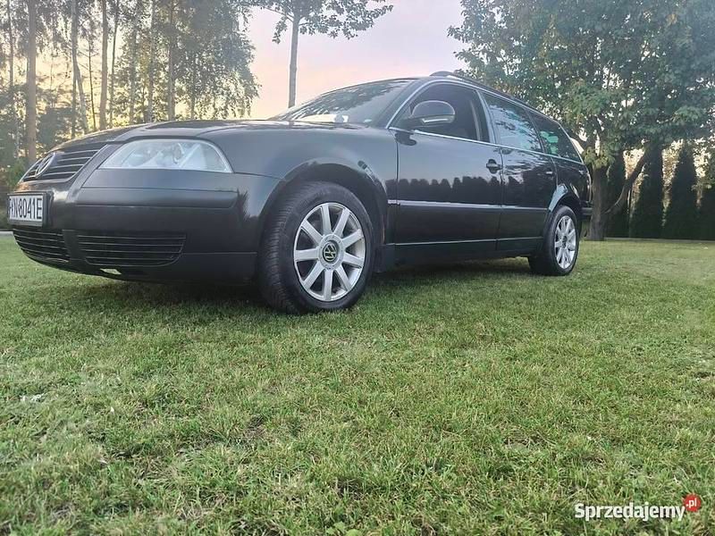 Używany 2004 VW Passat | 8900 zł (Drogi) - Obraz 1/4