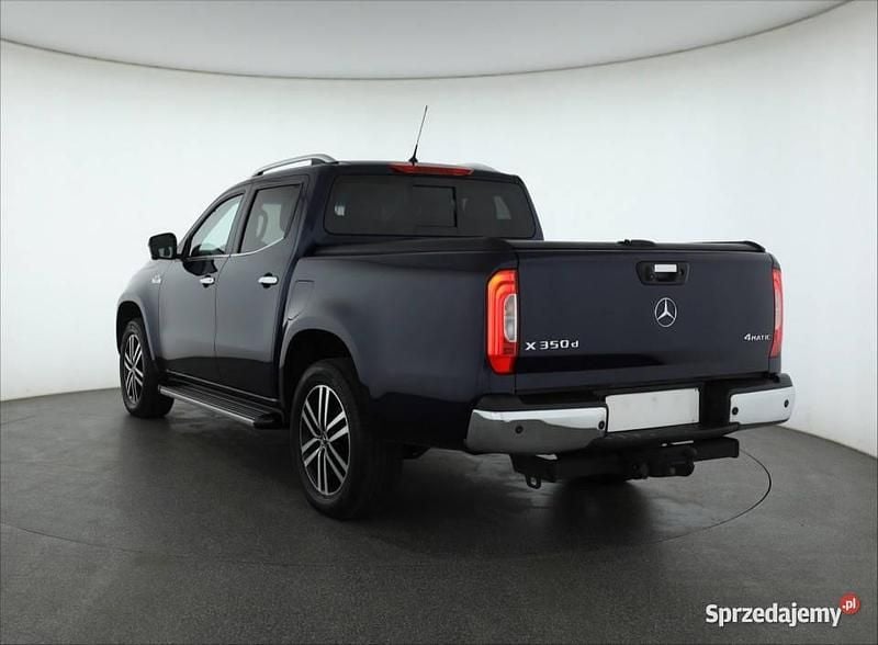 Używany Mercedes X350 2019 Niebieski Pickup