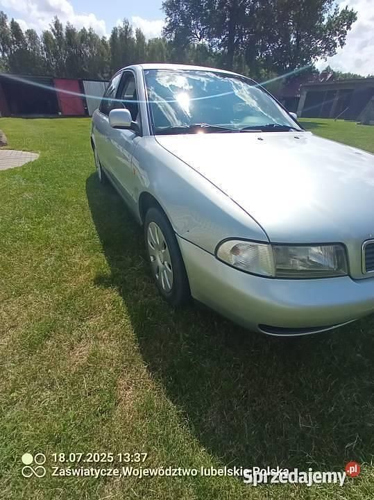Srebrny Używany 1997 Audi A4 Sedan/Limuzyna | 3800 zł (Uczciwa cena) - Obraz 1/3